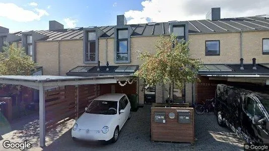 Apartments for rent in Vallensbæk Strand - Photo from Google Street View